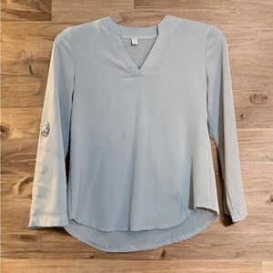 3/$15 XINYAN Silver Blouse
